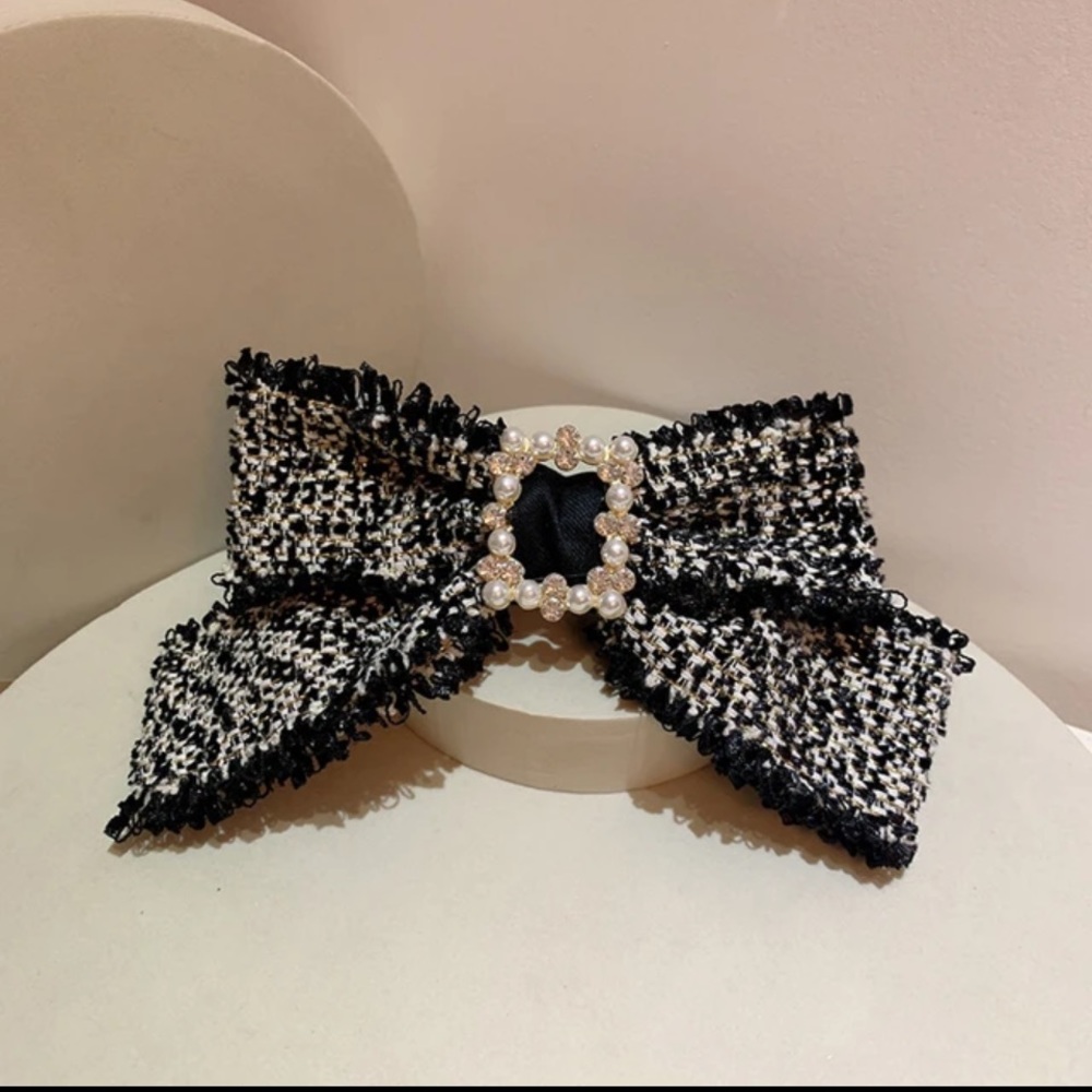 Tweed fabric vintage hair bow with rhinestone design ✨
